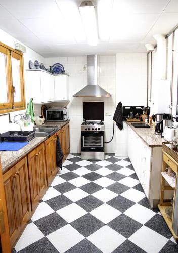 Kitchen, Hostal Fonda Prat in Puigcerda