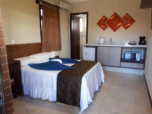 Pousada Ganesh Stop at Pousada Ganesh to discover the wonders of Bombinhas. The property offers guests a range of services and amenities designed to provide comfort and convenience. Service-minded staff will welcome