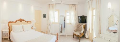 The White Suites – Adamantas
