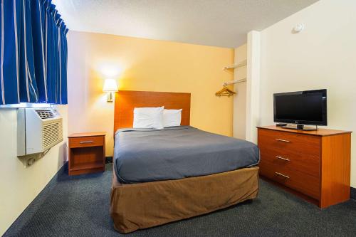 1 queen bed
