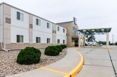 Motel 6-Kearney, NE