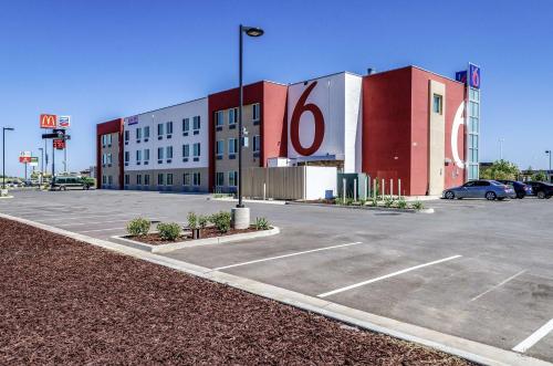 Motel 6-Livingston, CA - Merced County - Hotel - Livingston