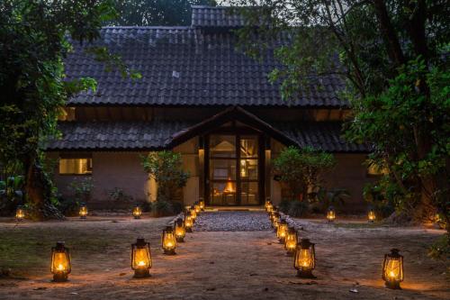 163134122 Tiger Tops Tharu Lodge