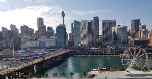 Darling Harbour 2 Bedroom Apartment - image 5