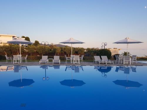Alkinoos Beach Hotel - image 12