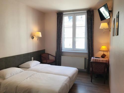 Hotel Claridge - image 14