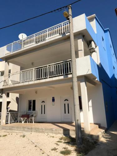  Apartment Villa Nikola in Blace