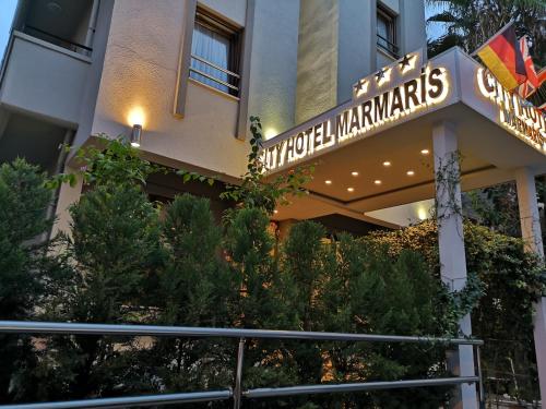 City Hotel Marmaris - 출입구