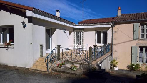 Entre mures et chataignes, Vendee