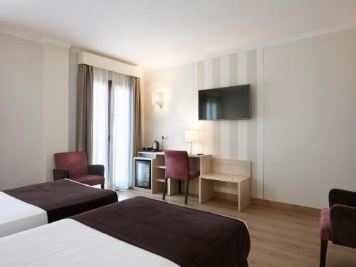 Hotel Maestranza - image 4