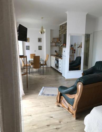 Studio 14 at PAZARIiRI, Tirana (fotografie 7)