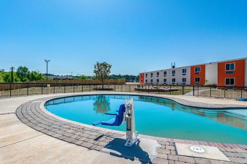Motel 6-White, GA - Cartersville in White, USA