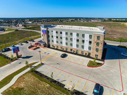 Studio 6-Buda TX - image 11
