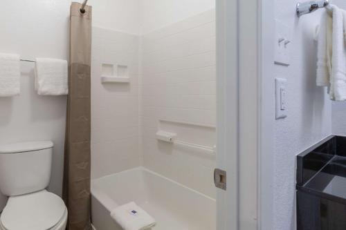Studio 6-Bryan, TX - University Area in Bryan, USA