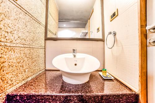 Hotel Gandharva Shivajinagar – Pune, KY