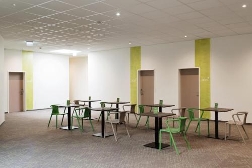 eee hotel Traun - image 7