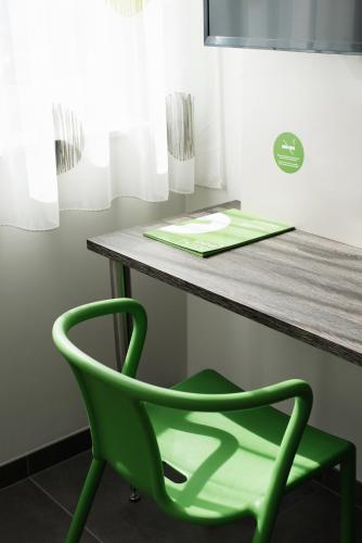 eee hotel Traun - image 4
