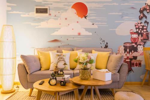 Wuhan Wuchang·Zhongshang Square· Locals Apartment 00141020