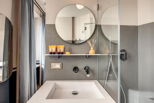 Velvet Grey Boutique Hotel - image 13