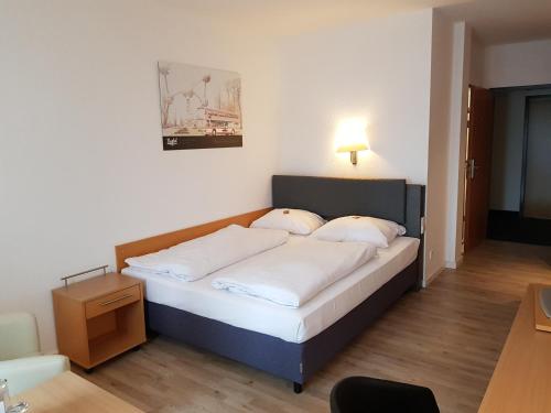 1 double bed