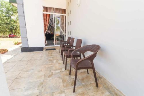 Peacock Resort – Anuradhapura, IA