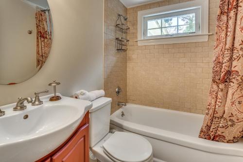 Cape Escape in West Yarmouth, USA