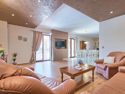 Villa Angela by Interhome in ราเดติชิ