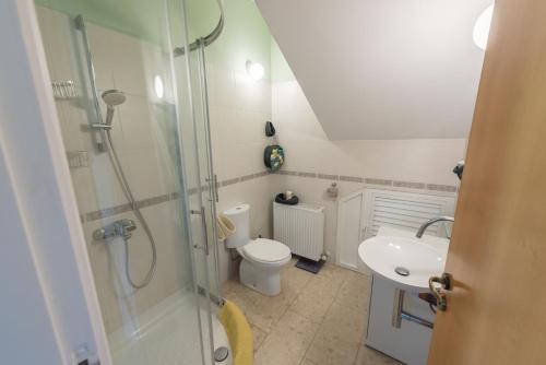 Four-Bedroom Villa image 3