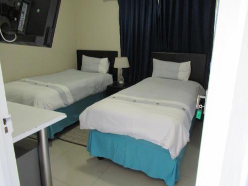Twin Room with Private Bathroom room in World Sossego Guest House