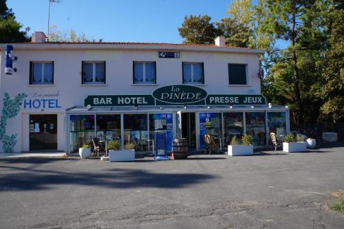 Hotel Pinede in Saint-Jean-de-Monts