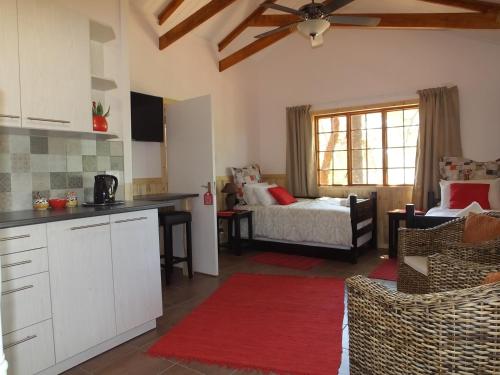 Tatenda Guest House Ideally located in the Hazyview area, Tatenda Guest House promises a relaxing and wonderful visit. The property offers a wide range of amenities and perks to ensure you have a great time. Service-mind