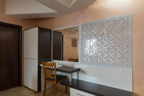 Hotel Kardjali - image 6
