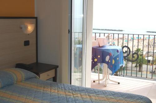 Hotel Cristall - image 3