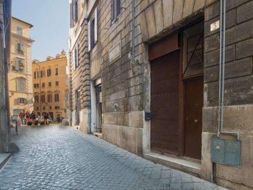 Roma Suites Navona - image 14