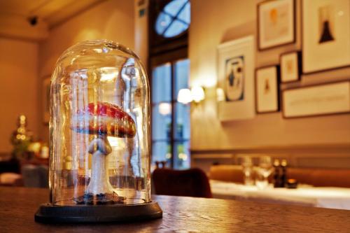 Monbijou Hotel - image 11