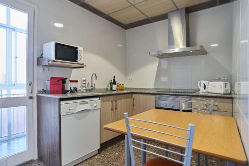 Konyha, Manresa Apartamentos Turísticos (Manresa Apartamentos Turisticos) in Manresa