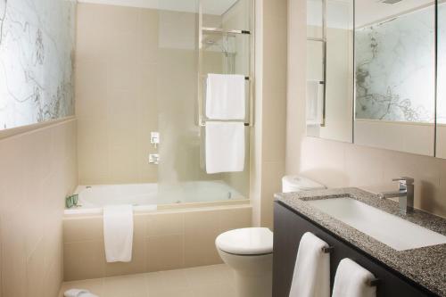 The Olsen Melbourne - Art Series Room Type - Studio Suite