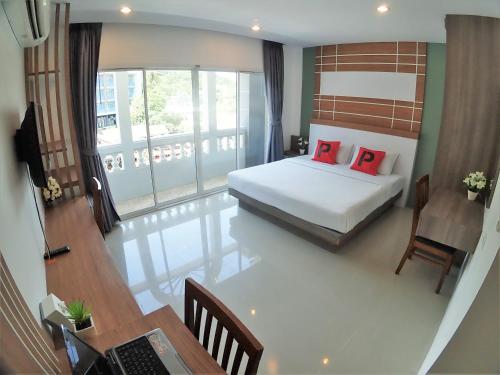 room detail thumbnail 0