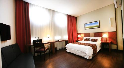 1412 Hotel Boutique near Club Fellini BAR