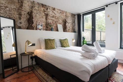  TWENTY FIVE Rooms in Amsterdam