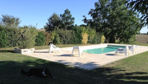 Le Logis de la Chouette in เฌอเนอวิต แทรฟ คูโนลต์