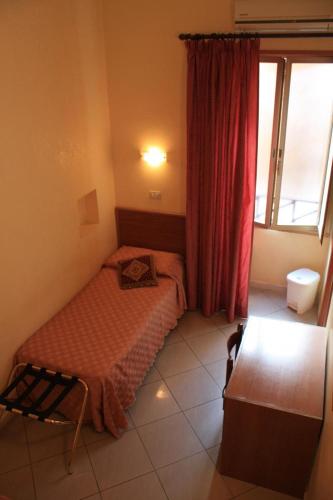 Hotel Cherubini, Rome (photo 10)