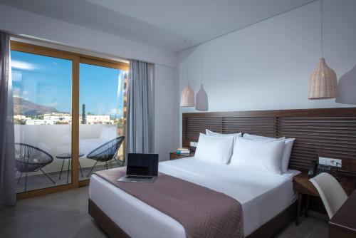 Meropi Hotel & Apartments Room Type - Superior Double Room