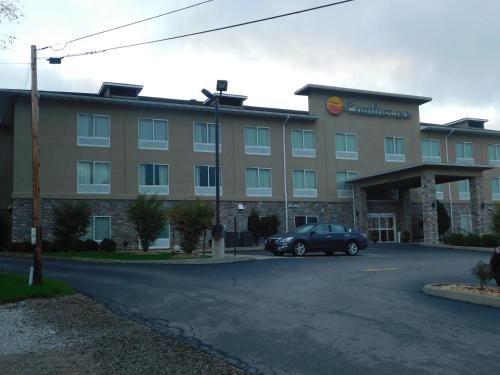Comfort Inn Saint Clairsville - image 2