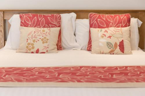 1 double bed
