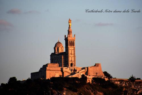 Appartement place des marseillaises saint-charles photo 16