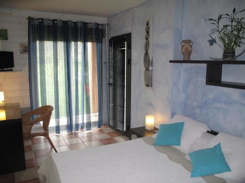 L'étape Provencale - Accommodation - Cabriès