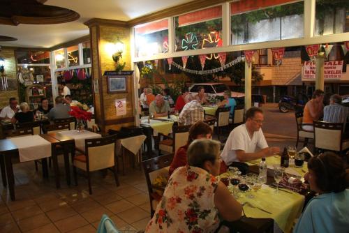 Bayram Apart Hotel - image 4