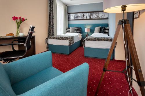Double or Twin Room with Private Bathroom