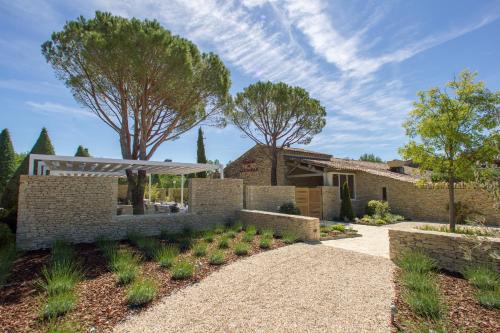 ห้องอาหาร, Hôtel Carcarille Restaurant Le C (Hotel Carcarille Restaurant Le C) in กอร์ด